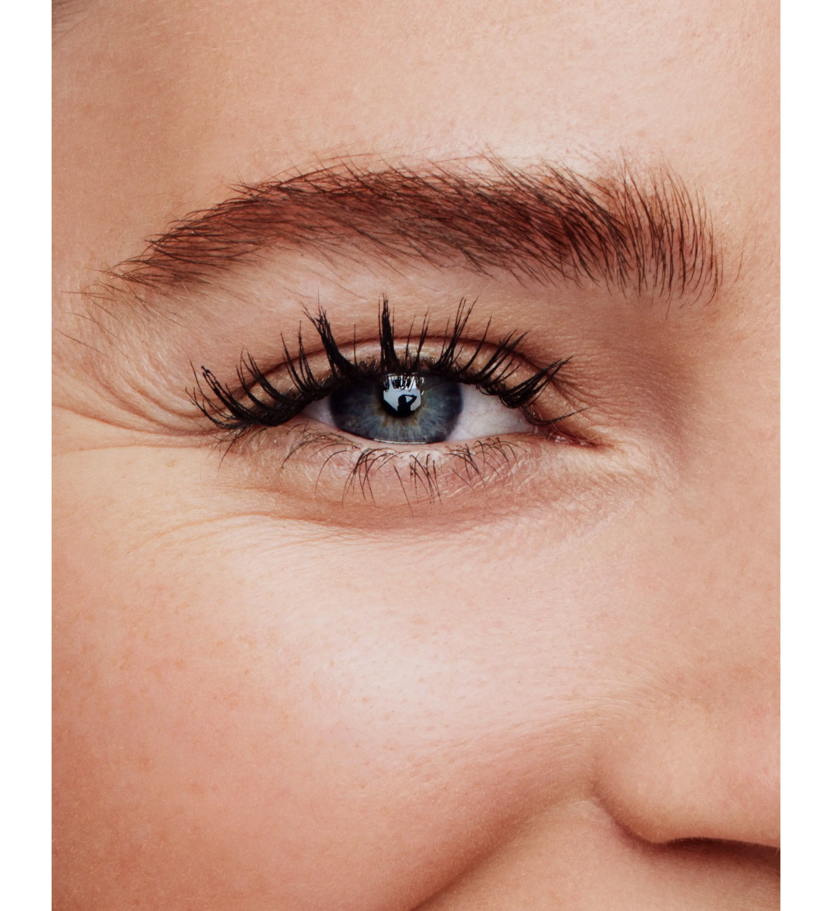 Volumizing Brow Filler - Image 18
